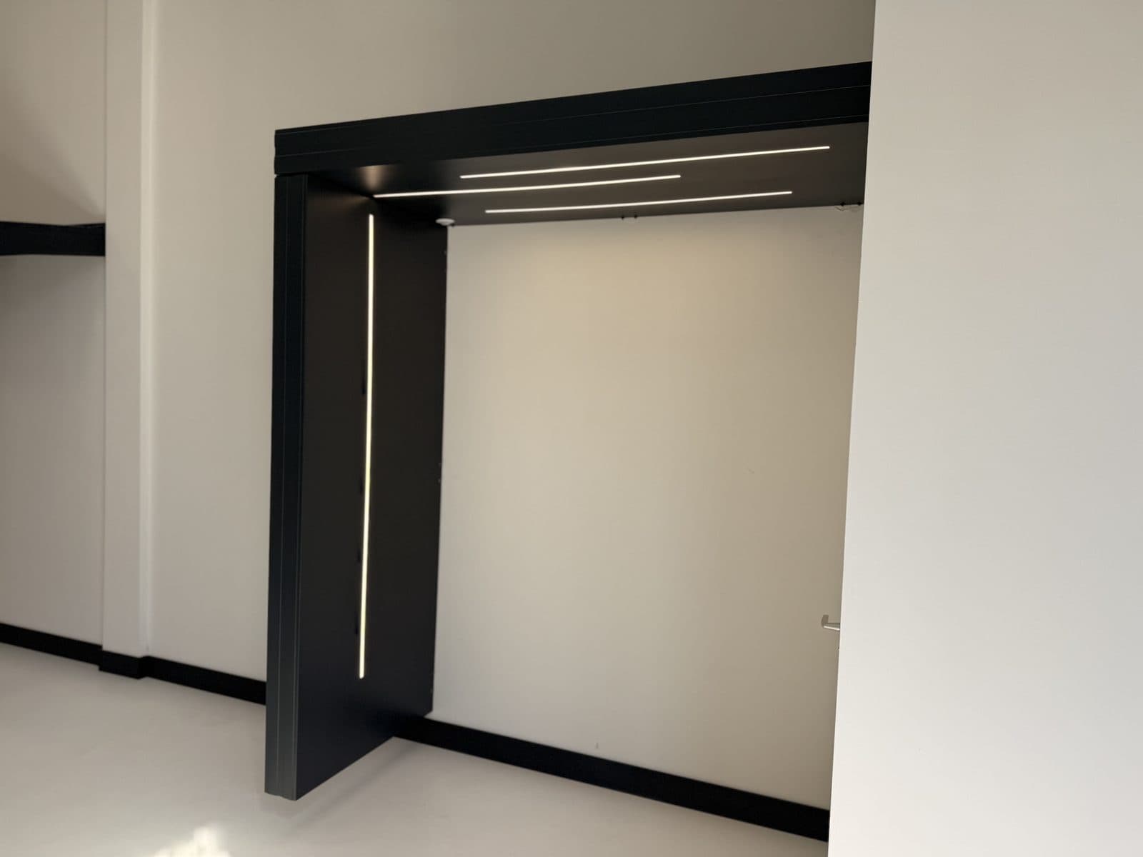 Aluminium deurluifel met ledverlichting